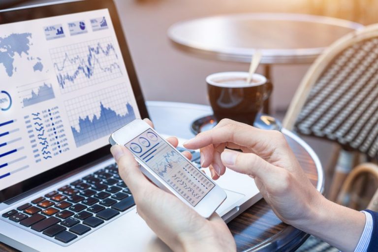 how to accept card payments with a card reader