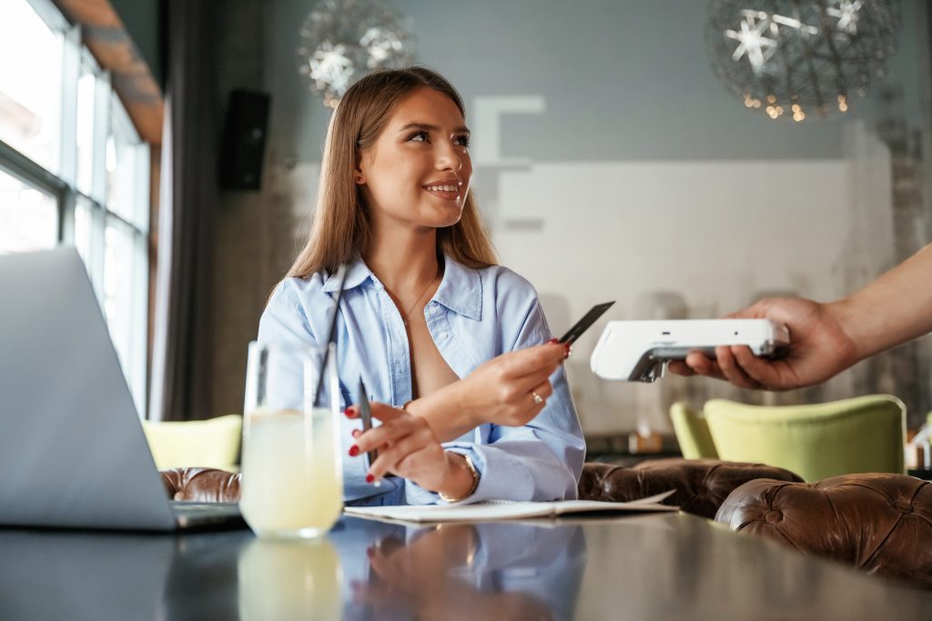 Contactless payment using PAX A920 PRO card machine retail payments Limerick